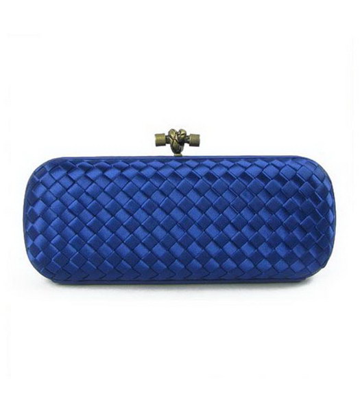 Bottega Veneta Knot Clutch lungo panno di seta blu